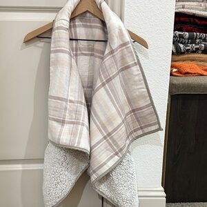 Plaid Wrap with Soft Lining